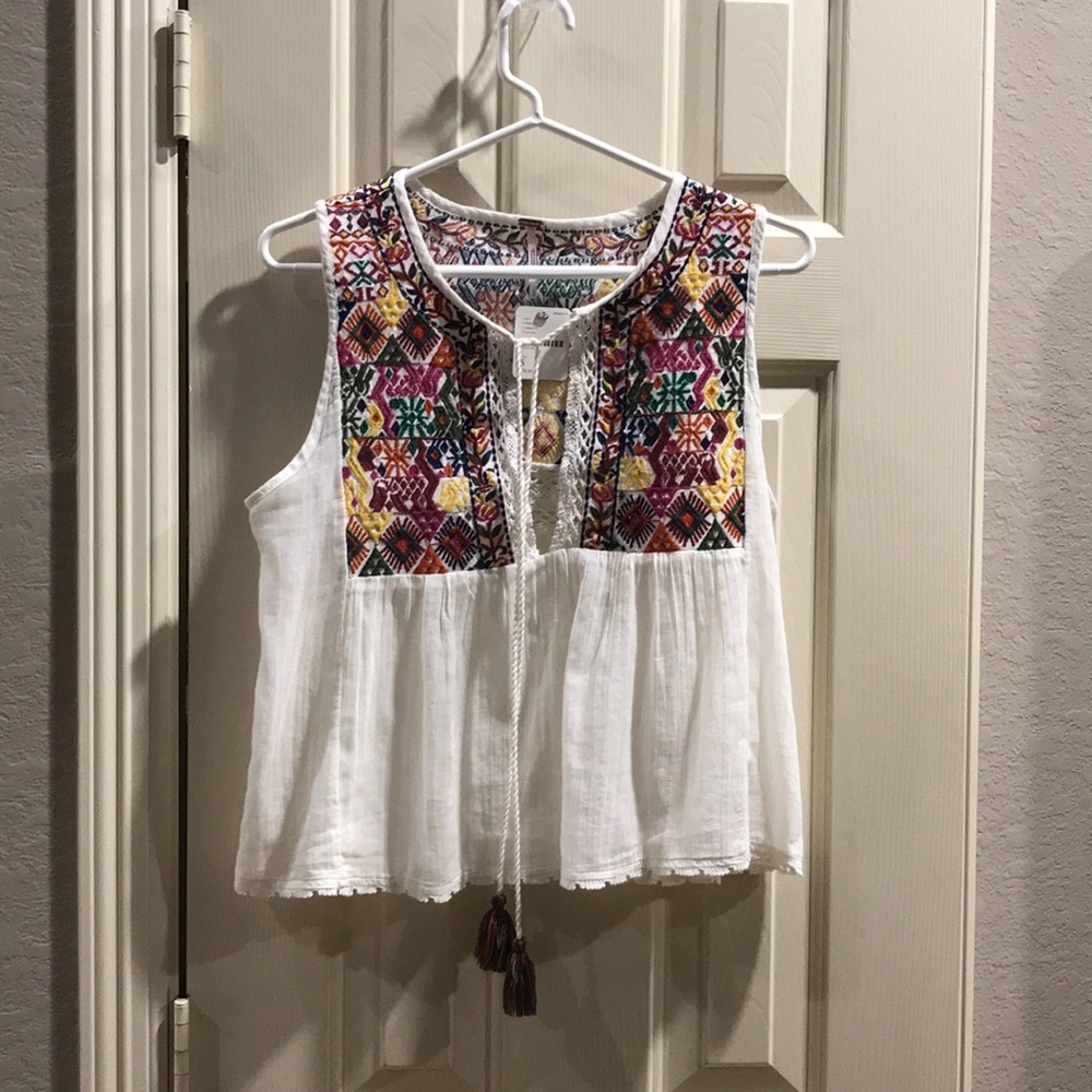 NEW!!! NWT free people embroidered top